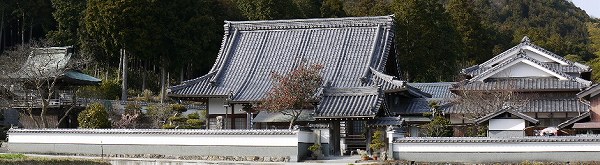 蓮泉寺